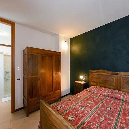 Dell'era Bed & Breakfast 3*