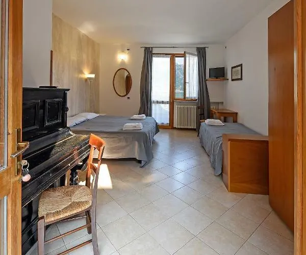 Couette-café Dell'era 3*